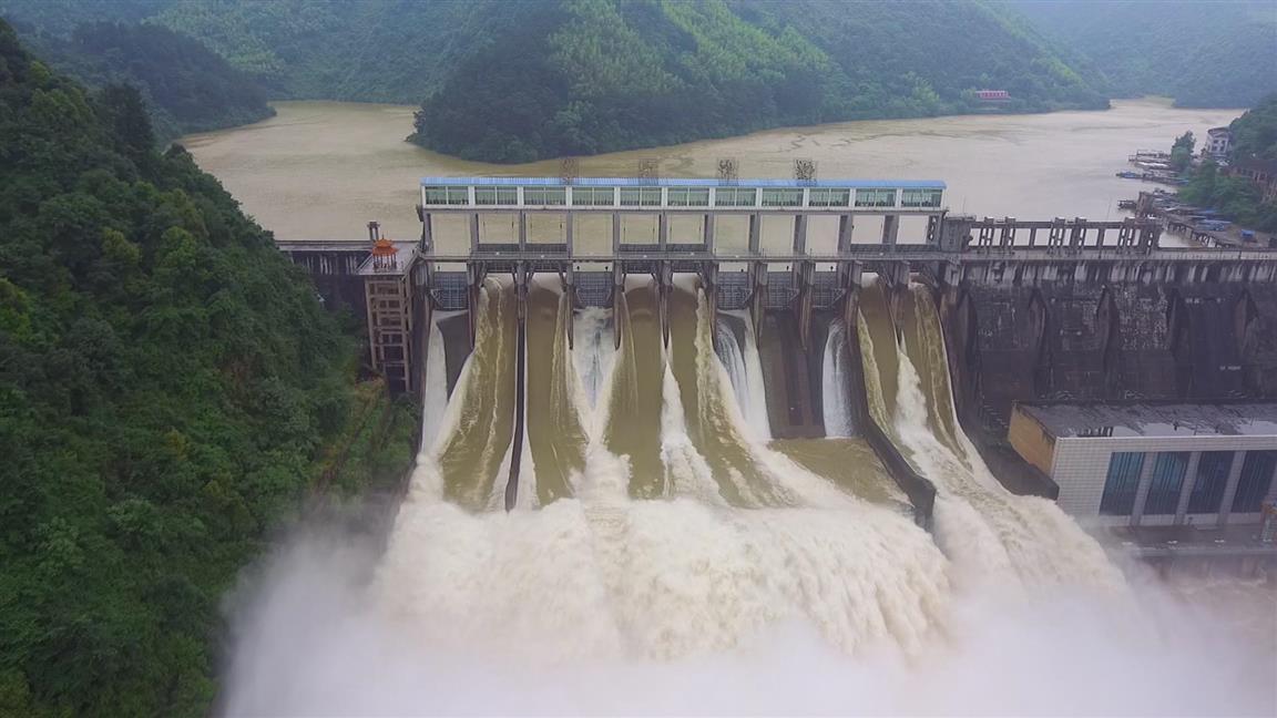 洪水黄色预警双牌水库7孔泄洪紧急转移低洼地段群众