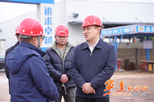 林亮亮调研重点项目建设和企业复工复产工作_副本500.jpg 林亮亮调研重点项目建设和企业复工复产工作_副本500.jpg